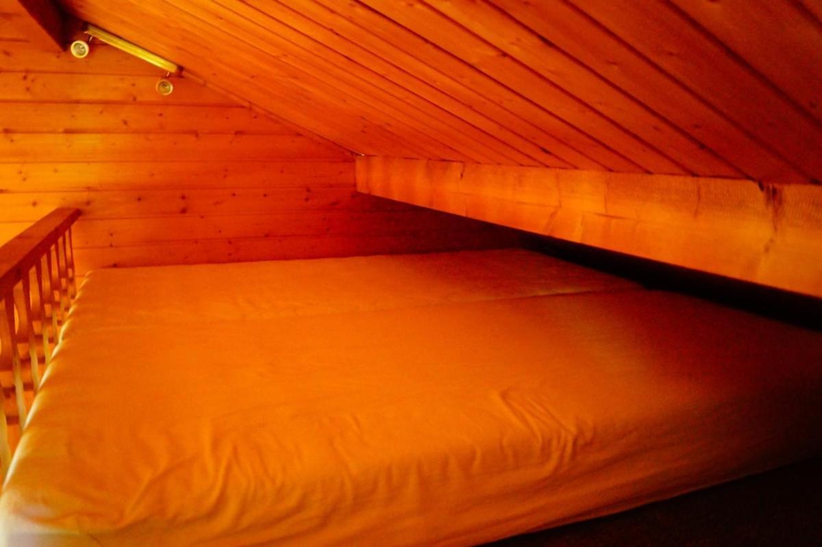 Ferienhaeuschen Direkt Am Wasser Inklusive 2 Boote Holiday home