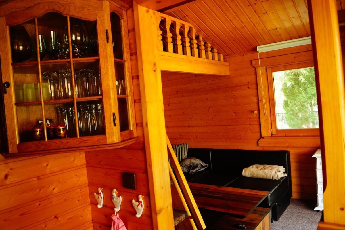 Ferienhaeuschen Direkt Am Wasser Inklusive 2 Boote Vakantiehuis *